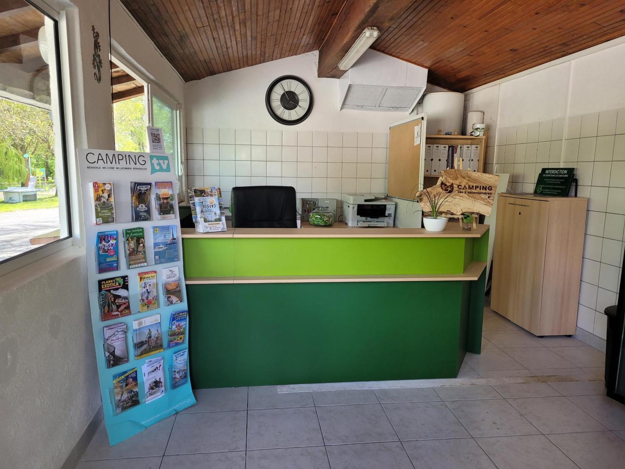 Camping Les 2 Salamandres Arces-sur-Gironde Eksteriør billede