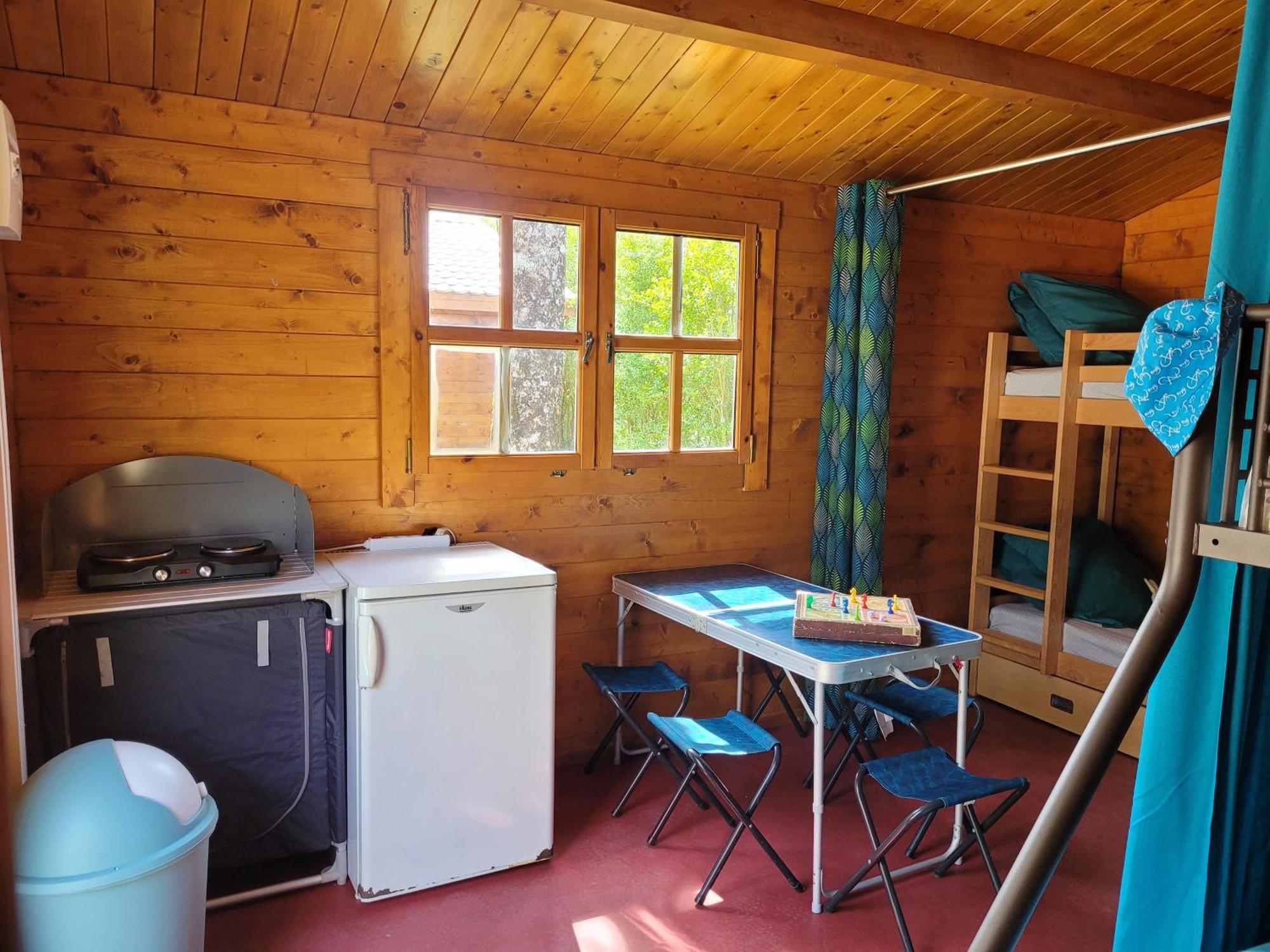 Camping Les 2 Salamandres Arces-sur-Gironde Eksteriør billede