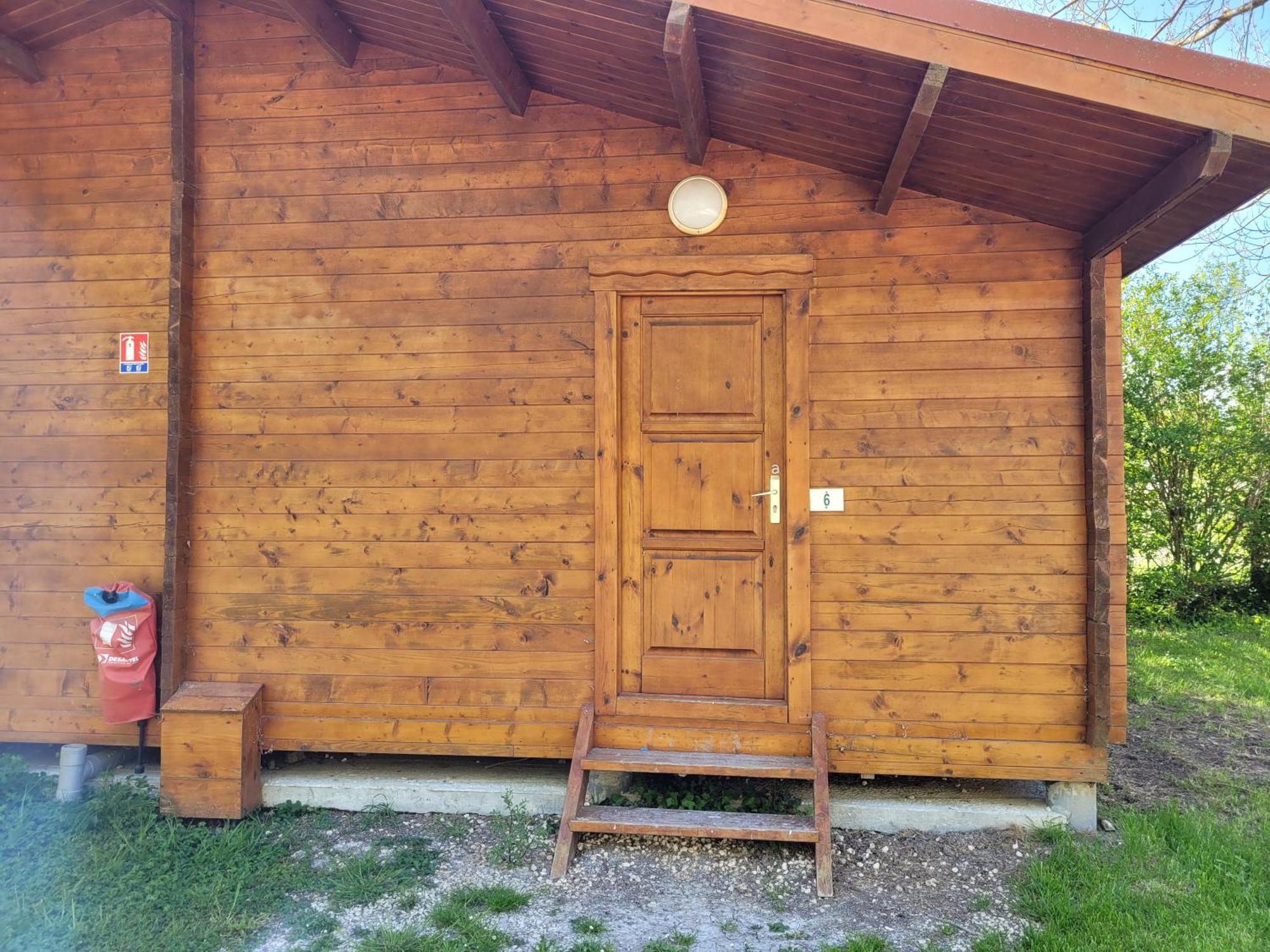 Camping Les 2 Salamandres Arces-sur-Gironde Eksteriør billede